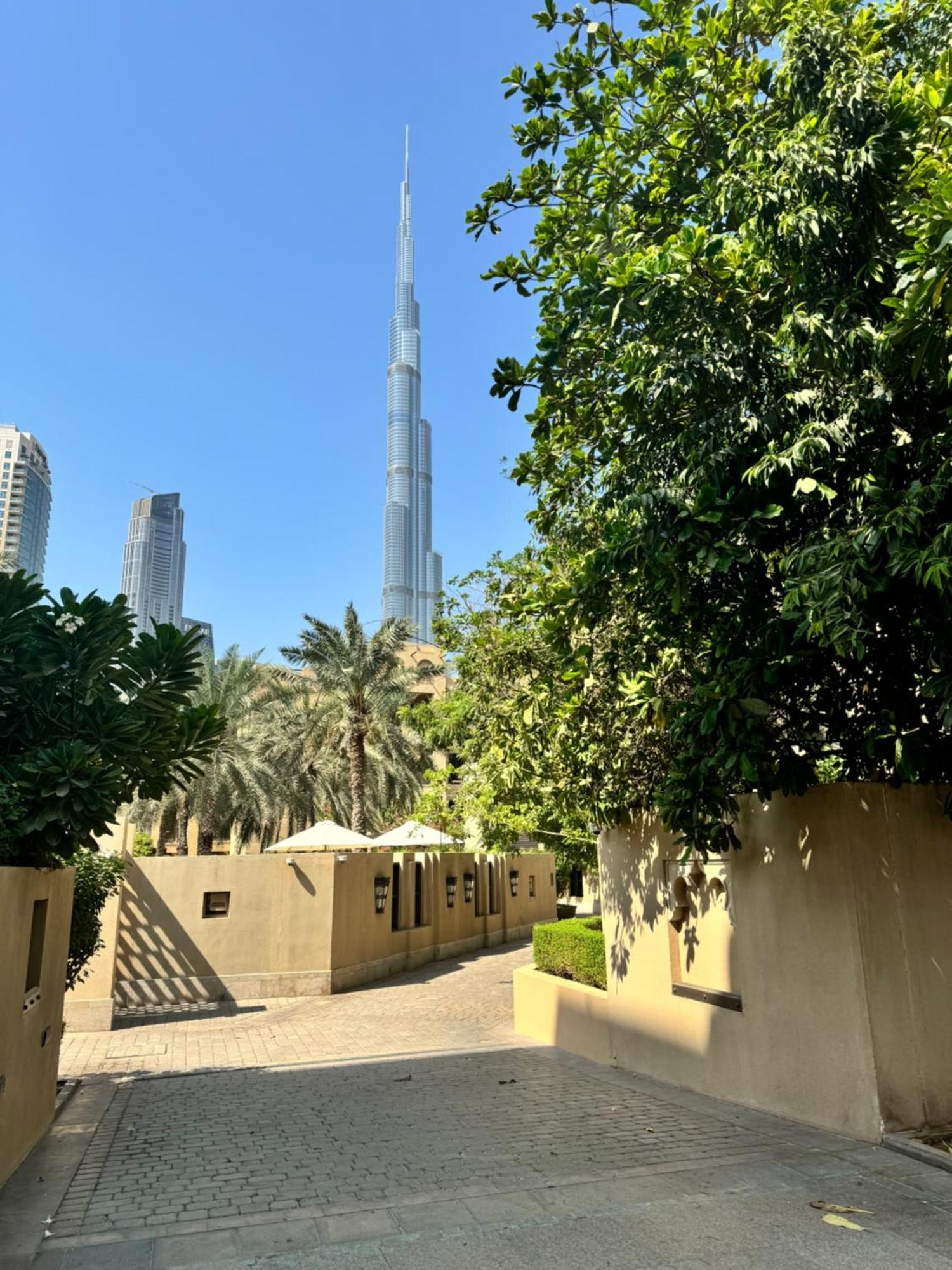 Luxurious 1br Aprt Burj Khalifa Area Dubai