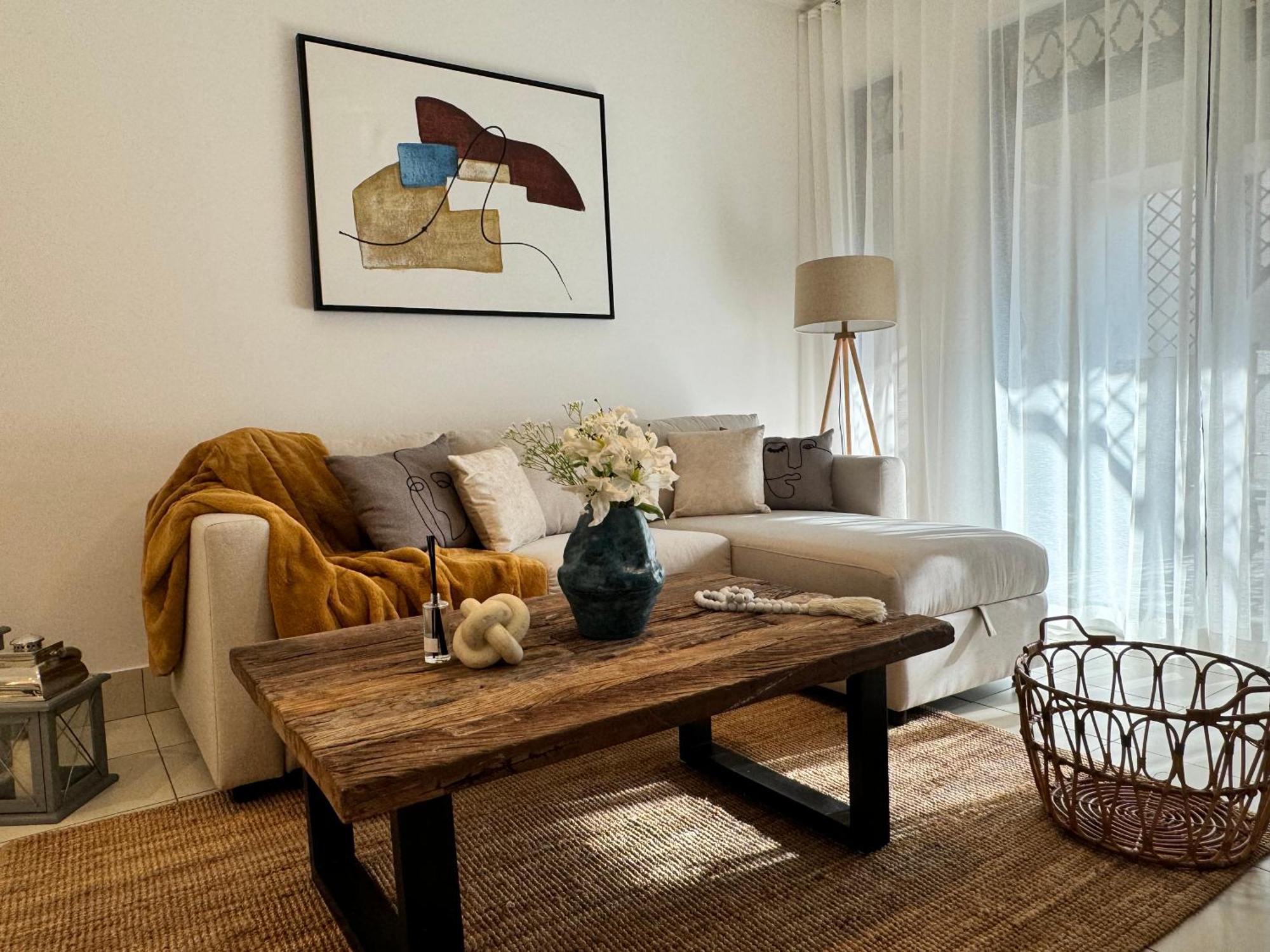 Luxurious 1br Aprt Burj Khalifa Area Apartment Dubai